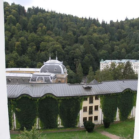 Apartmán LUX Škroupova Karlovy Vary Exterior foto