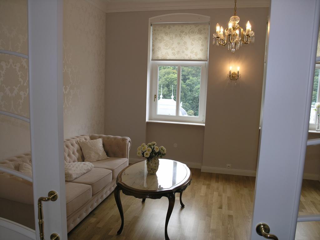 Apartmán LUX Škroupova Karlovy Vary Exterior foto
